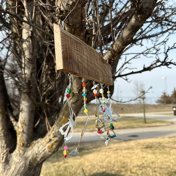 Handmade Wind Chime “Flutterflies” - Picture 9 of 17